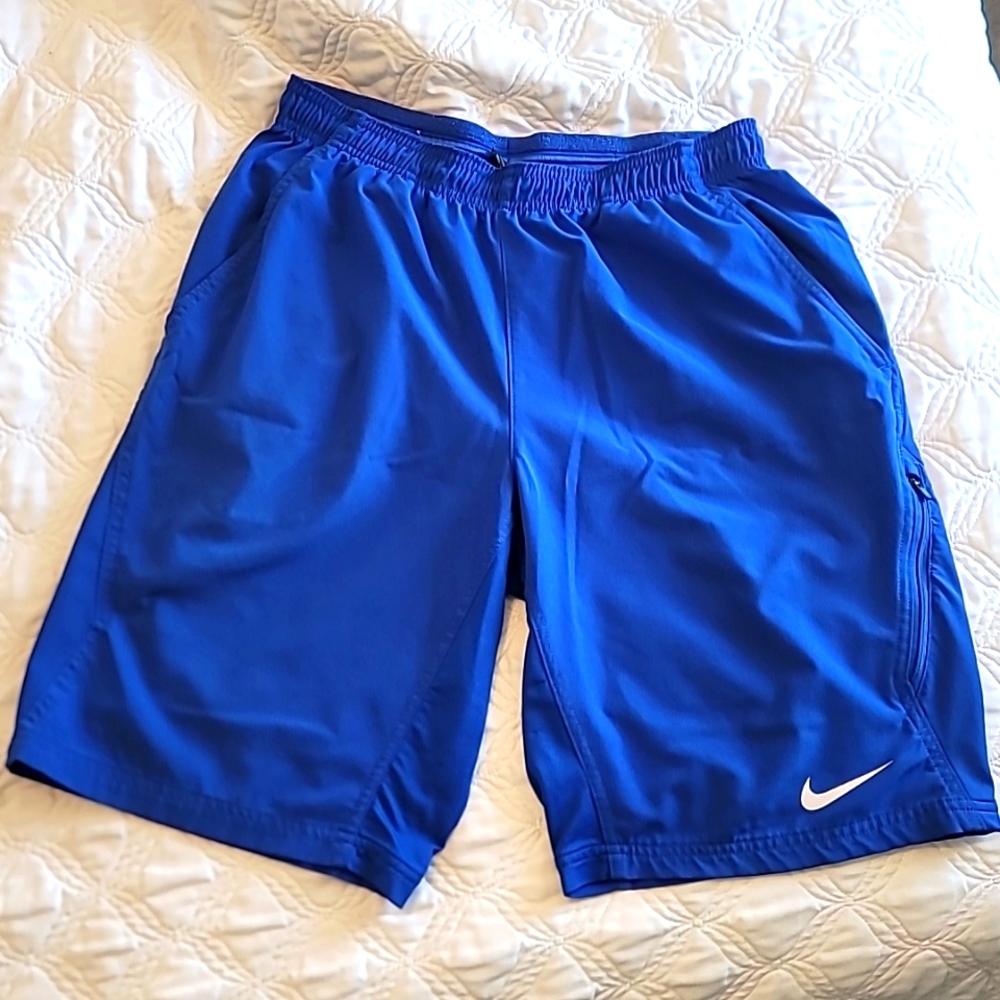 NIKE Dri-Fit Royal Blue Shorts sz M (fit like XL) Excellent Condition